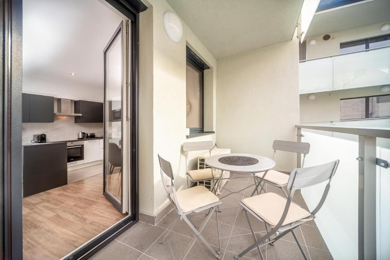 Grace Pine Apartment 3 Budapest Exterior foto